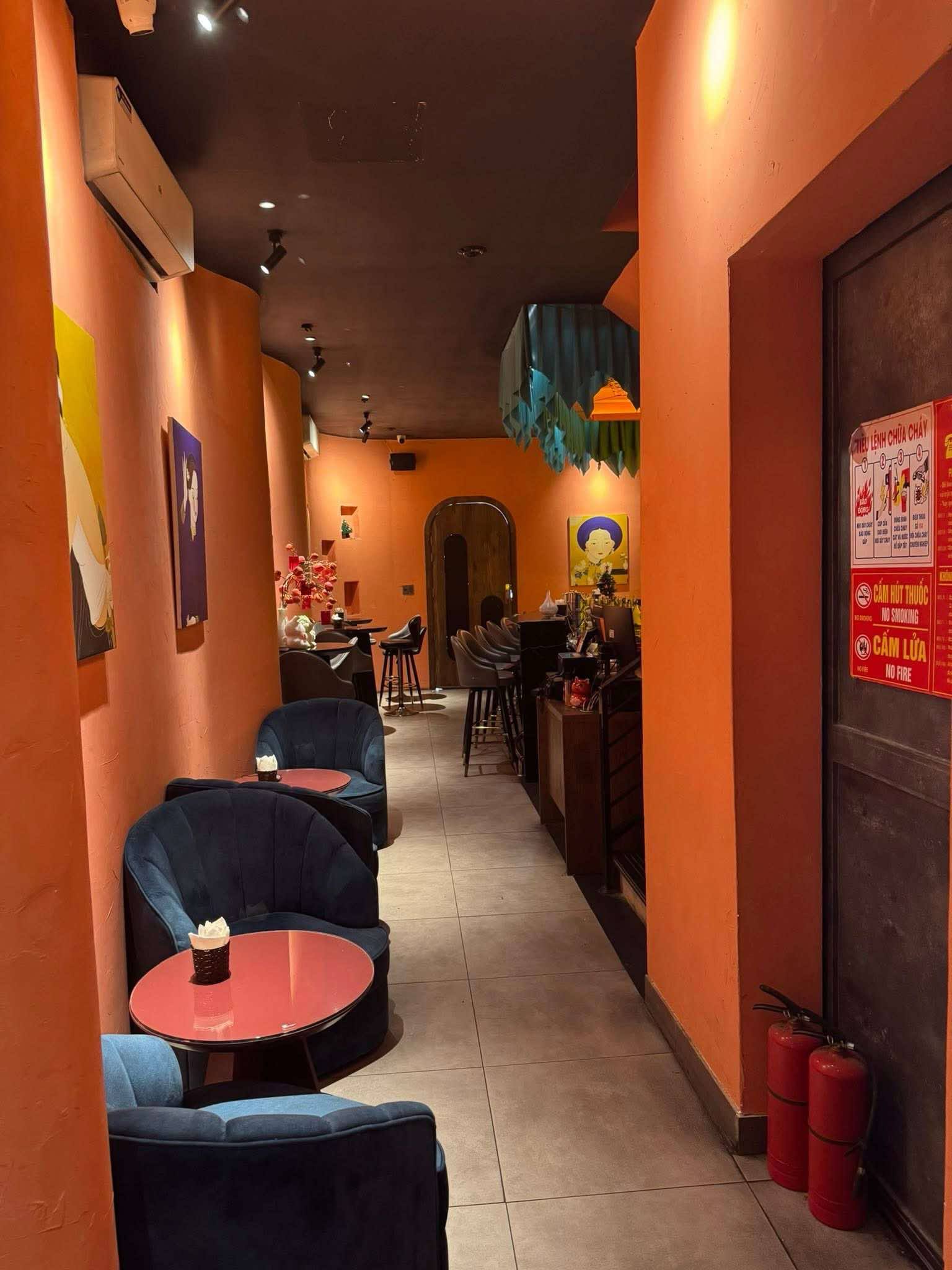 Sang Nhượng Cửa Hàng Quán Bar Pub Vị trí : lô 2 Shophouse cc Thanh Bình, đường Nguyễn Cao Tp Bắc - Ảnh 2